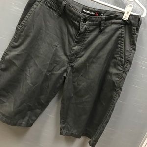 Quiksilver Size 31 shorts